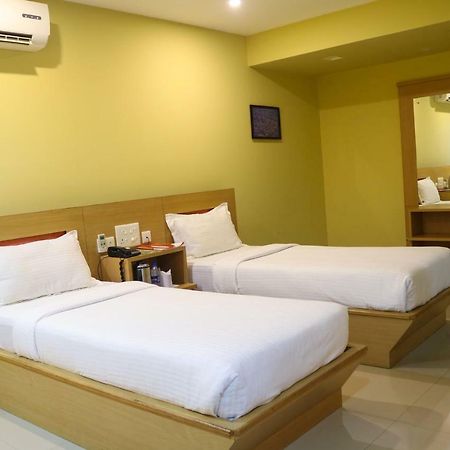 קאנור Hotel Rainbow Suites מראה חיצוני תמונה