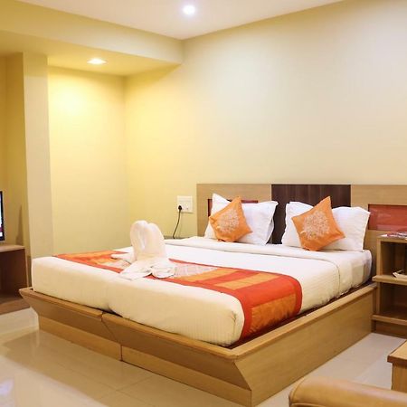 קאנור Hotel Rainbow Suites מראה חיצוני תמונה