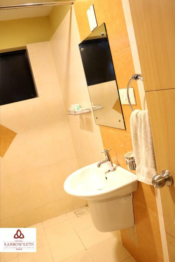 קאנור Hotel Rainbow Suites מראה חיצוני תמונה